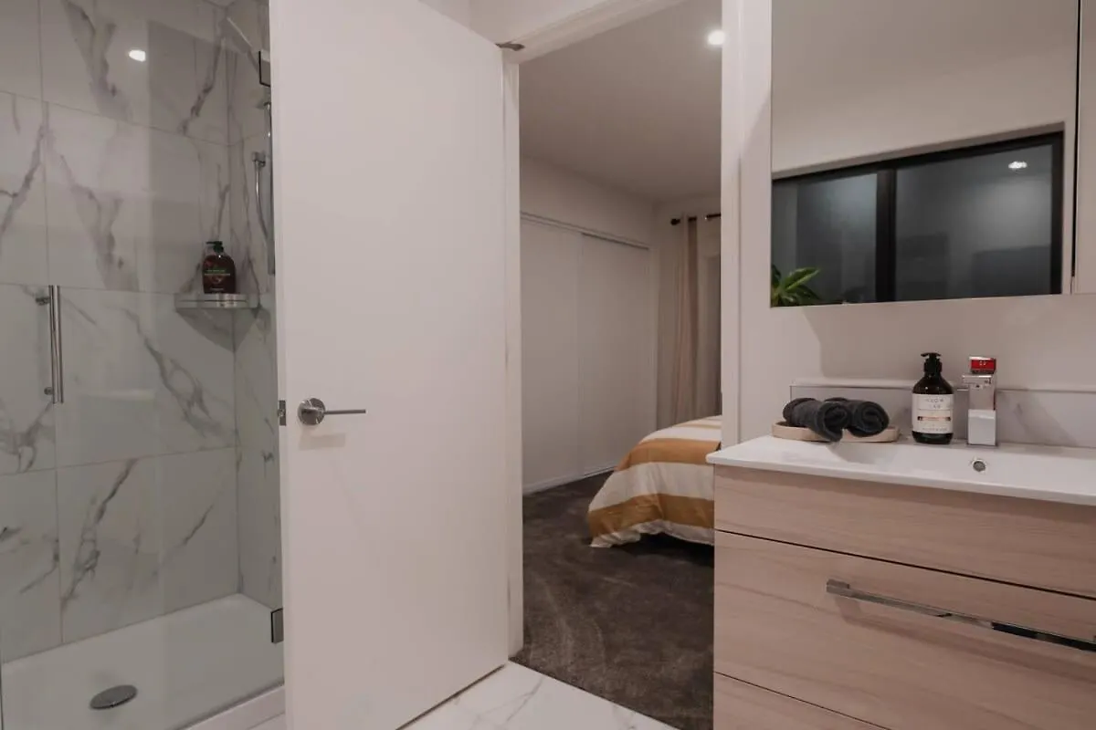 بيت للعطل High Roller Luxury Casino Suite & Hot Tub كريستتشيرش